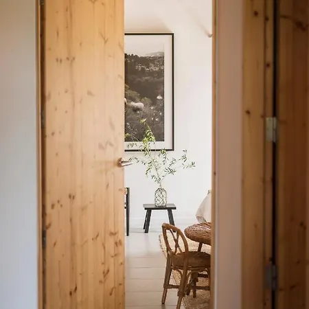 Vista Villa *